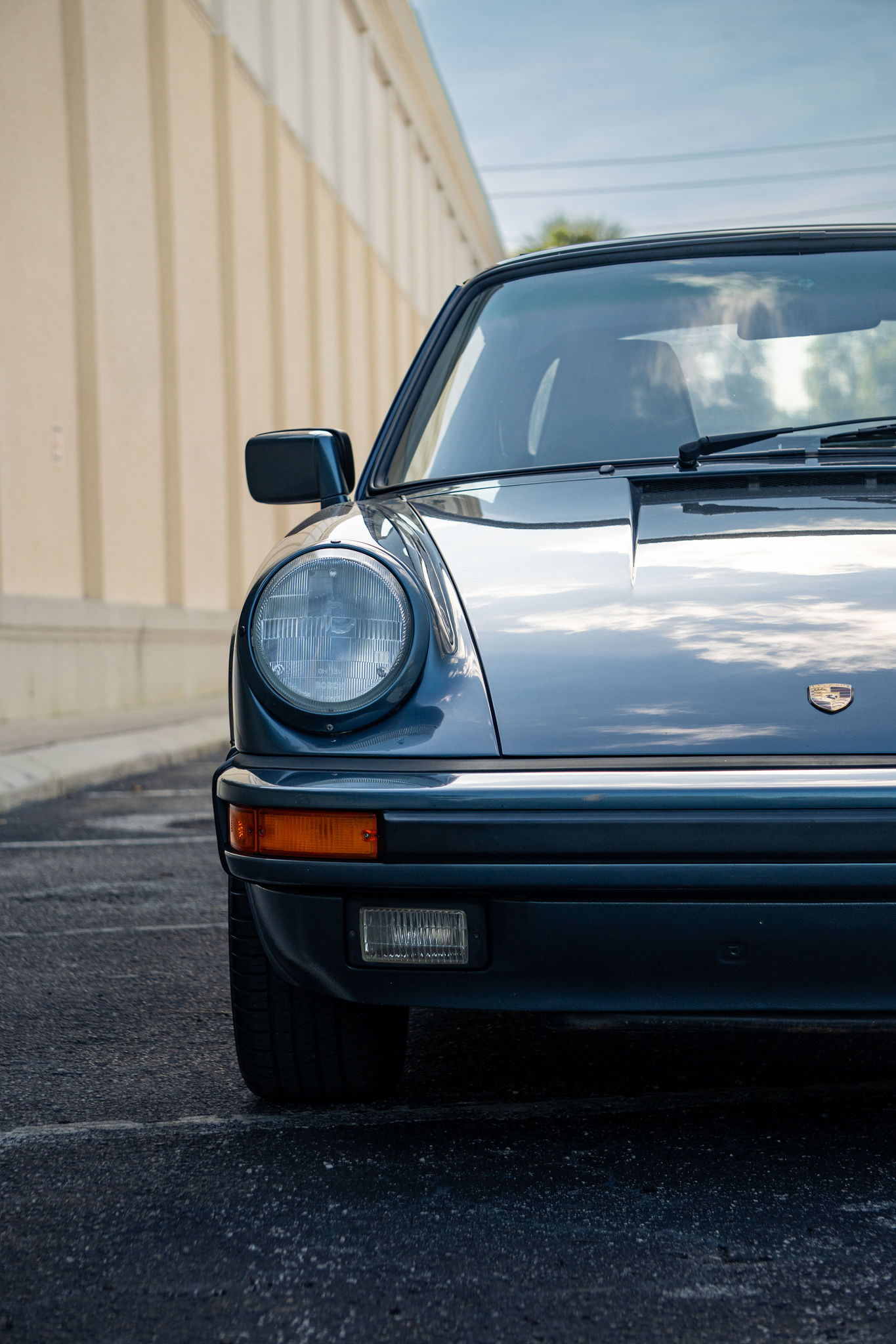 1987 Porsche 911 Carrera Exterior 6