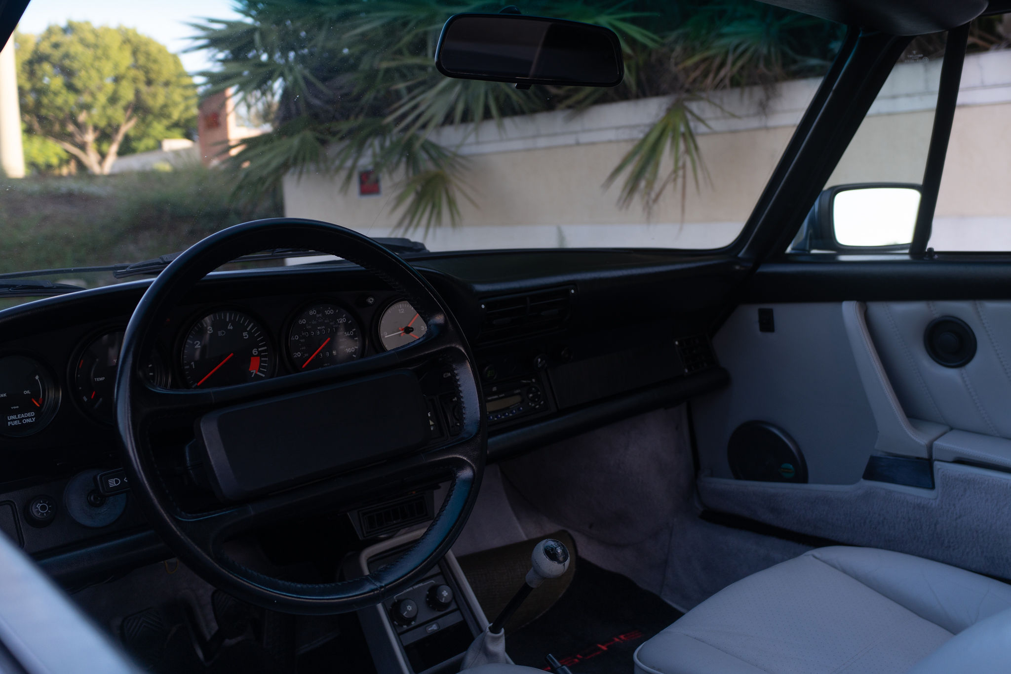 1987 Porsche 911 Carrera Exterior 16