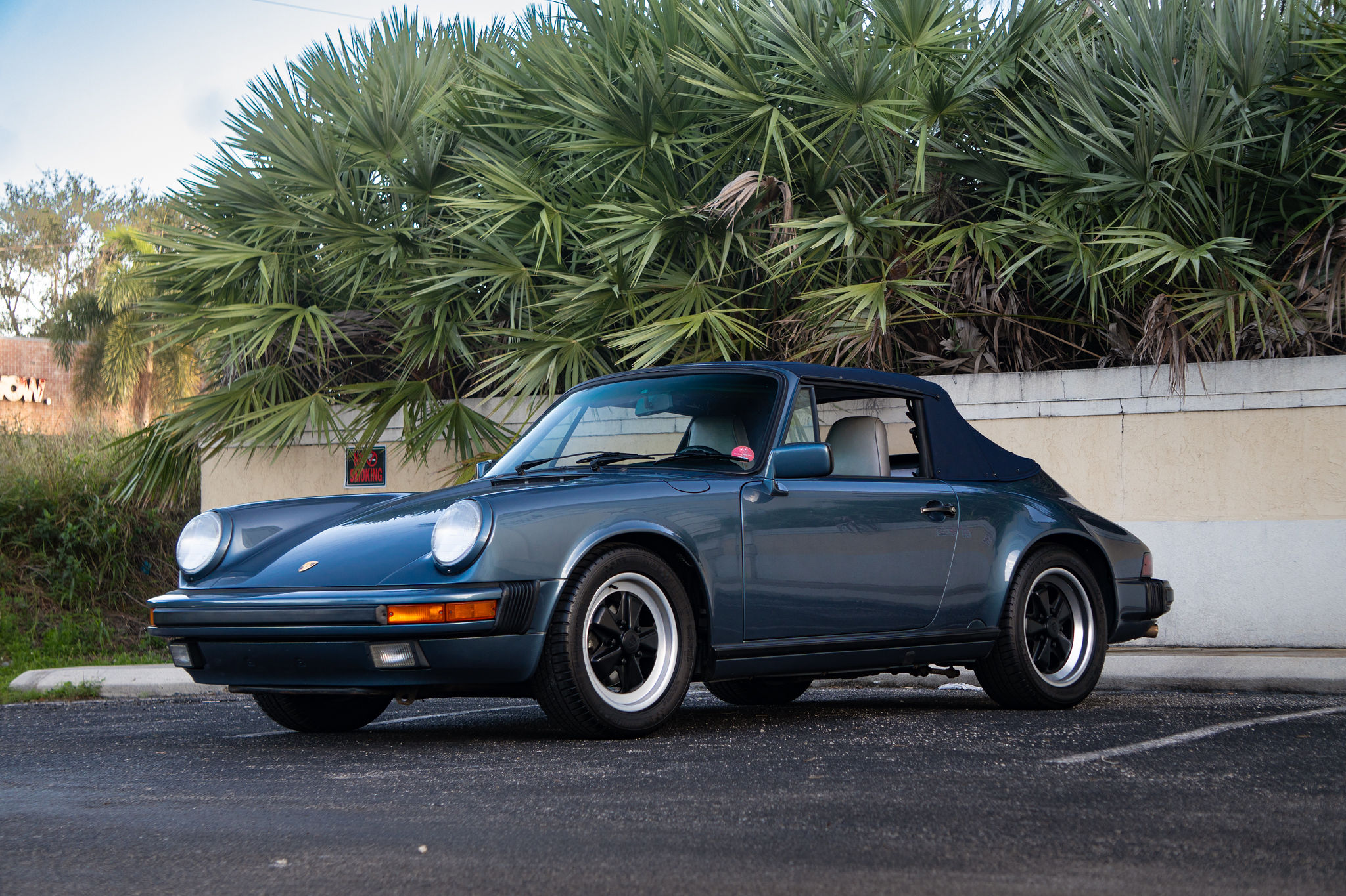 1987 Porsche 911 Carrera Exterior 22