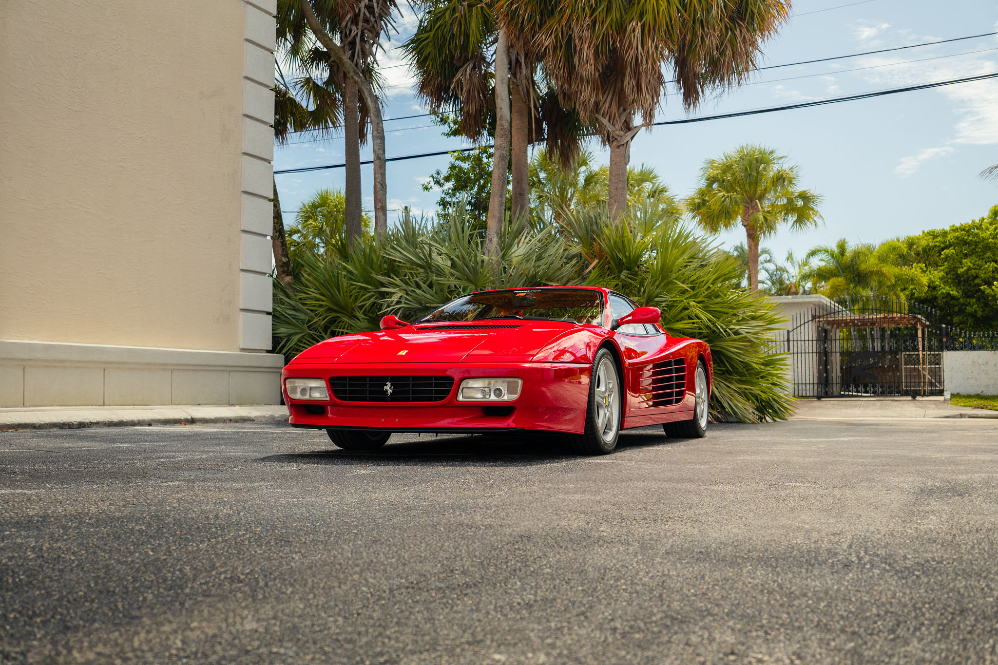 1994 Ferrari 512 TR Exterior 4