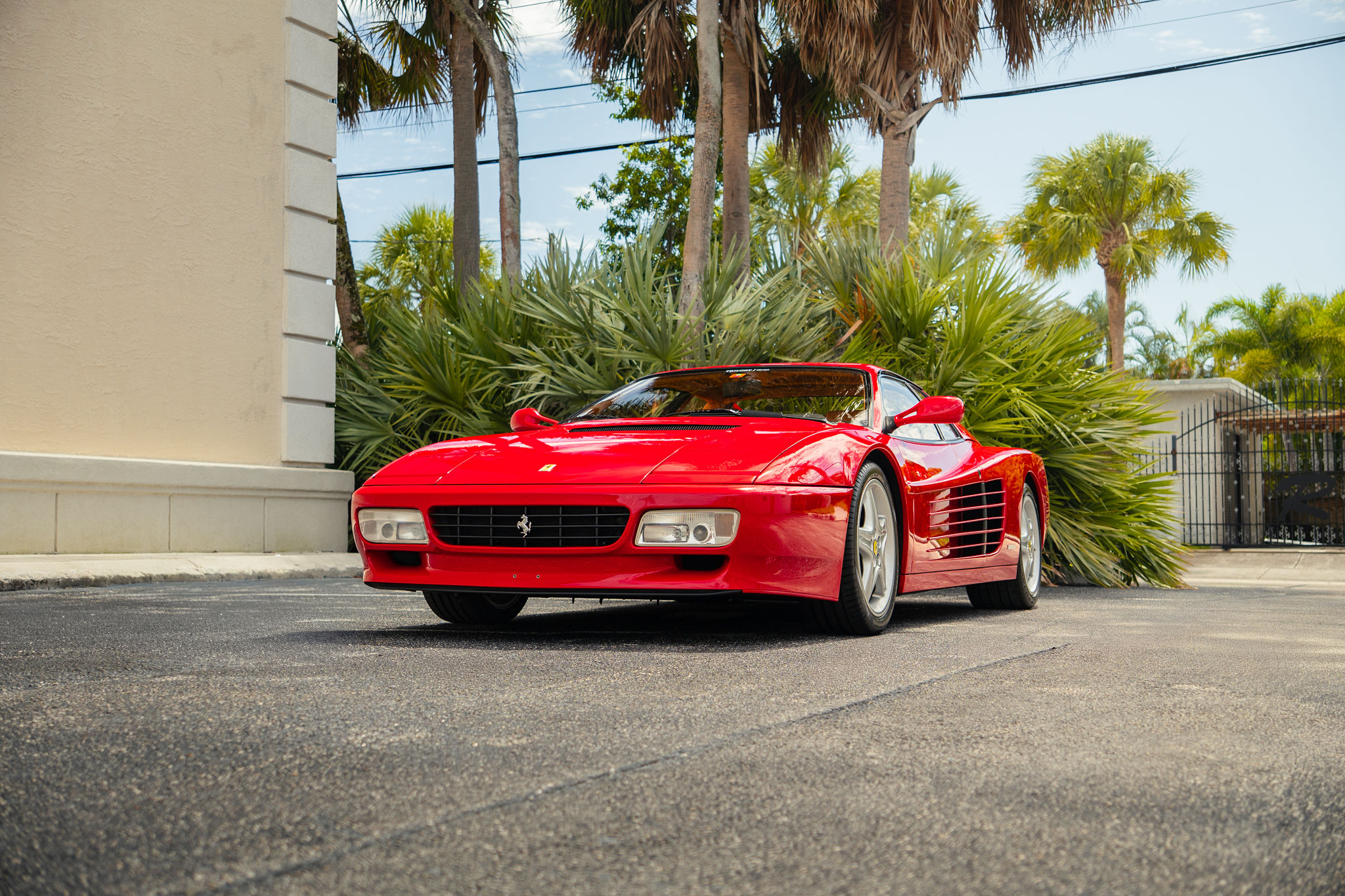 1994 Ferrari 512 TR Exterior 5