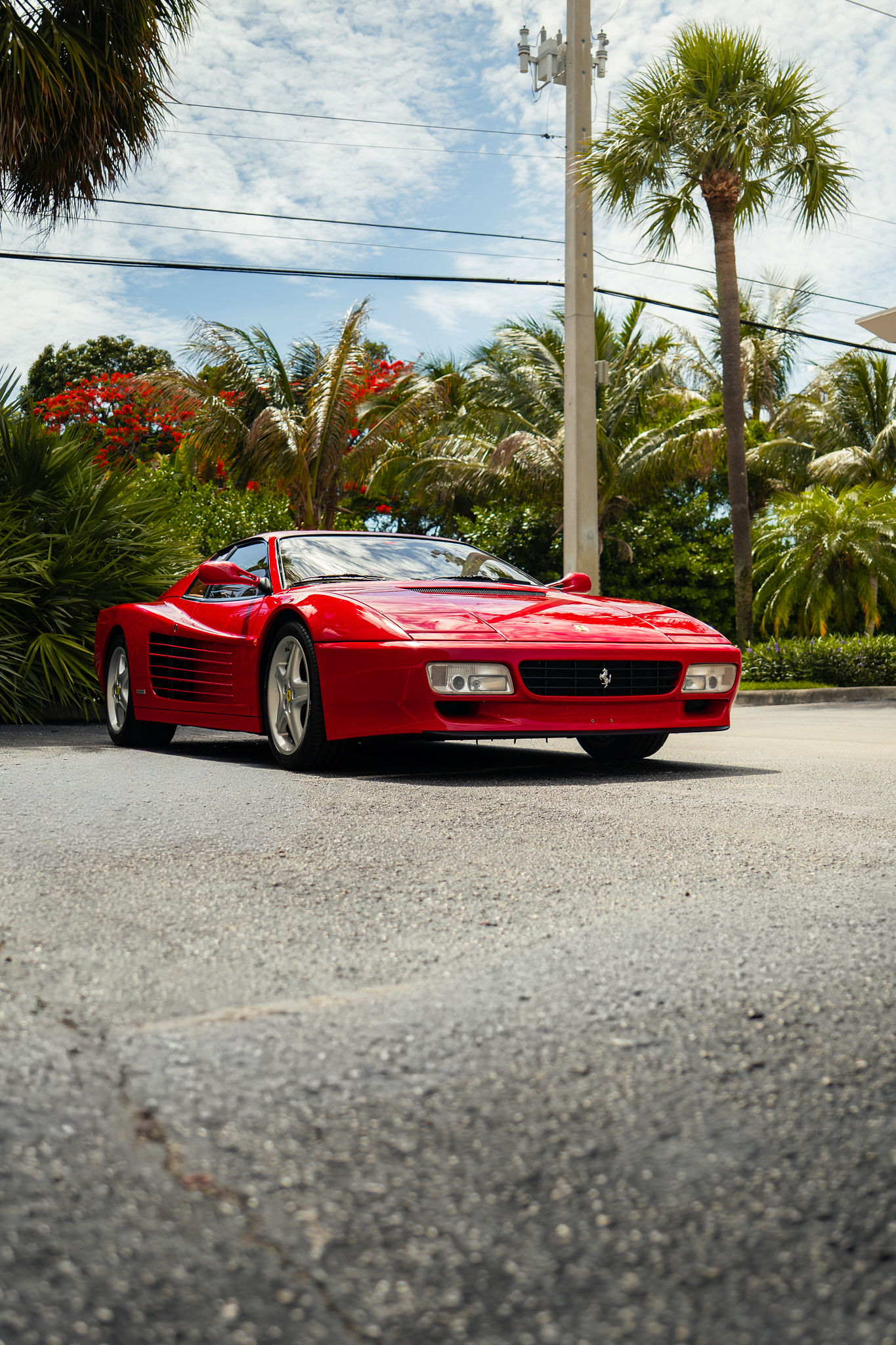 1994 Ferrari 512 TR Exterior 9
