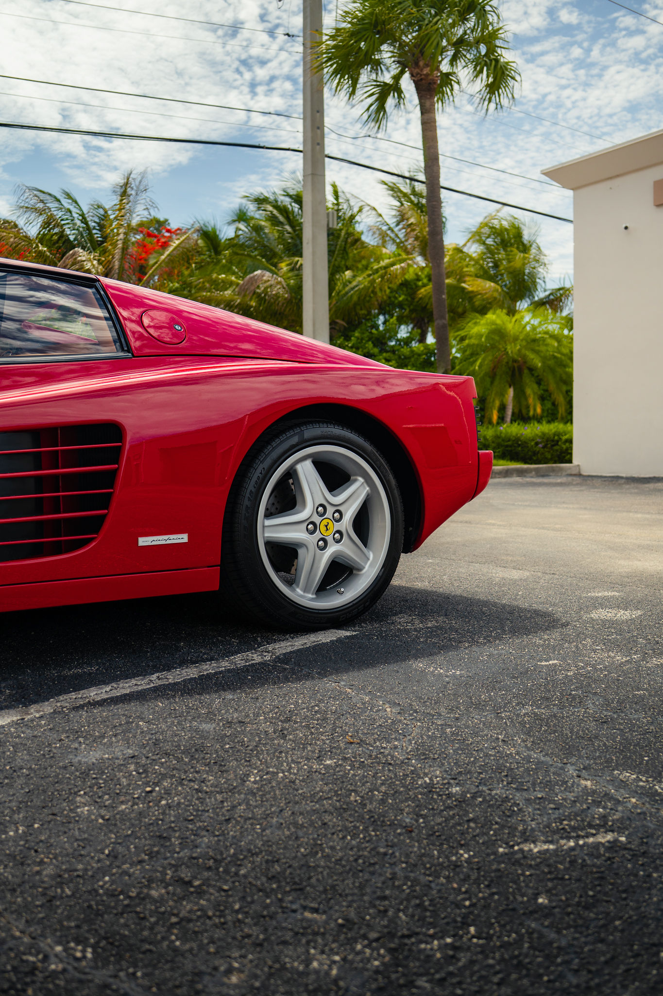 1994 Ferrari 512 TR Exterior 25