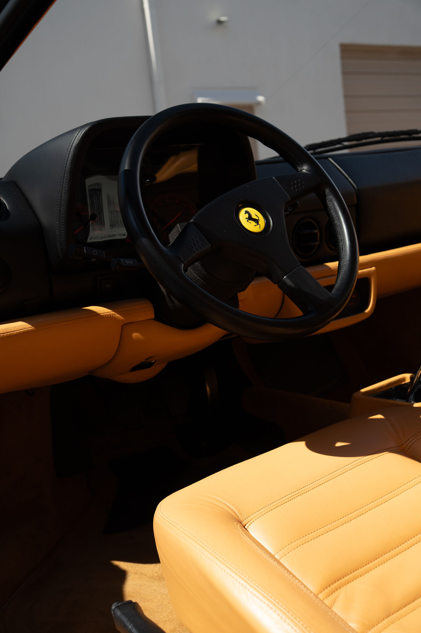 1994 Ferrari 512 TR Interior 66