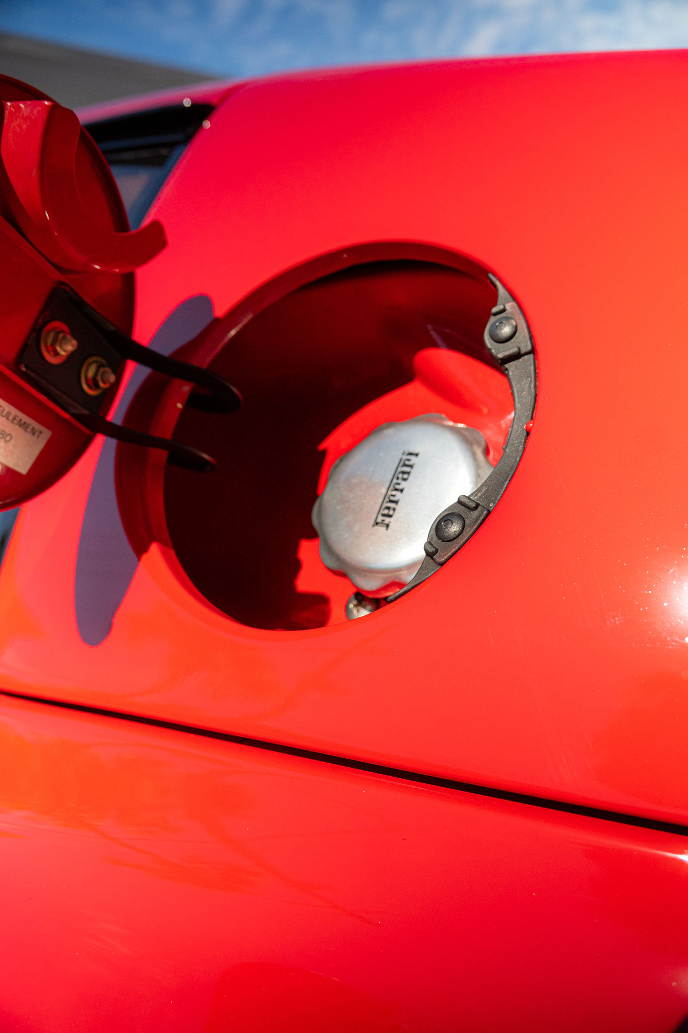 1994 Ferrari 512 TR Exterior 86