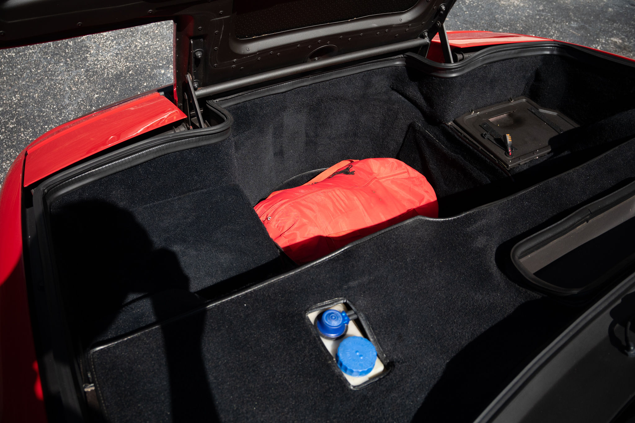 1994 Ferrari 512 TR Exterior 89