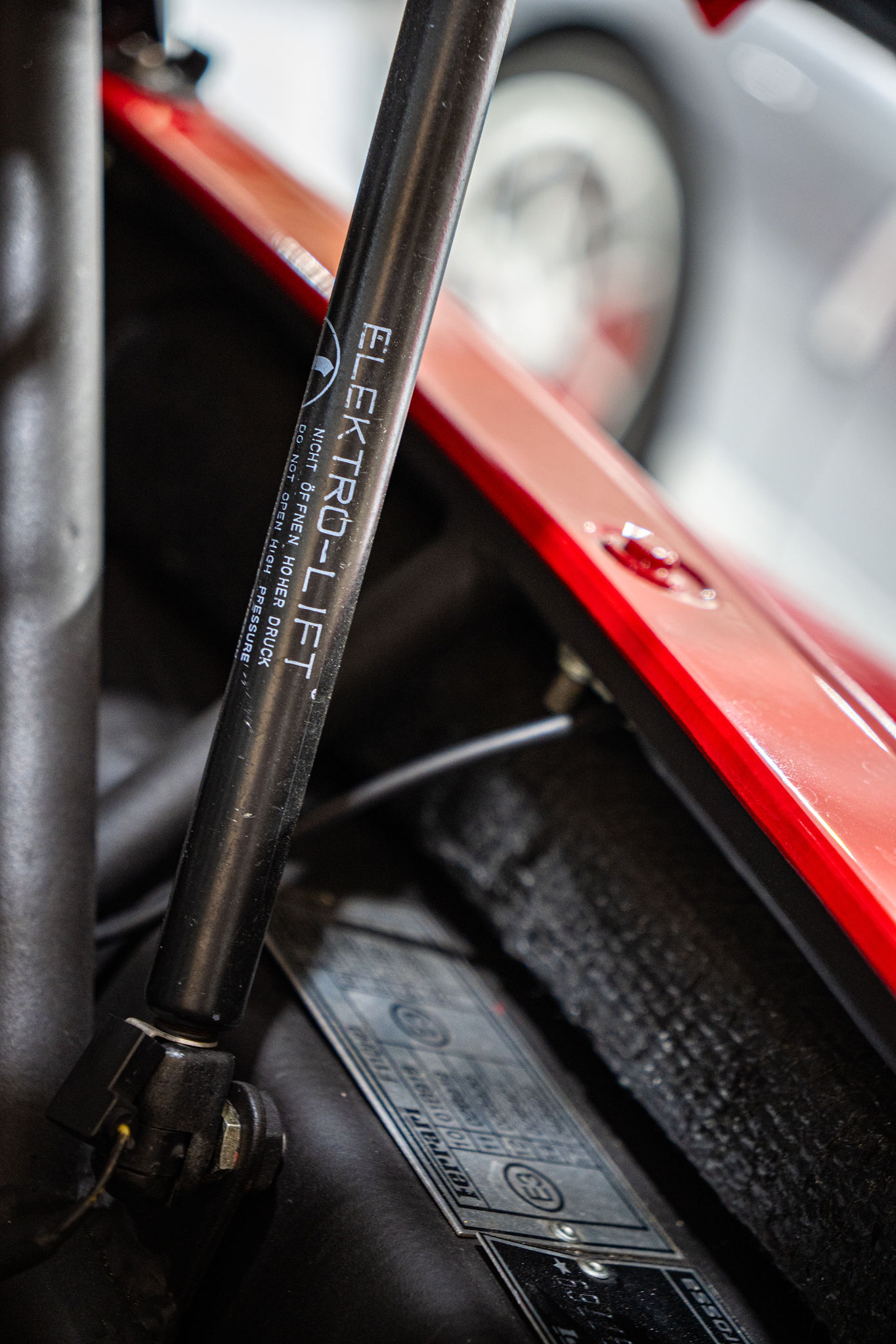 1994 Ferrari 512 TR Exterior 123