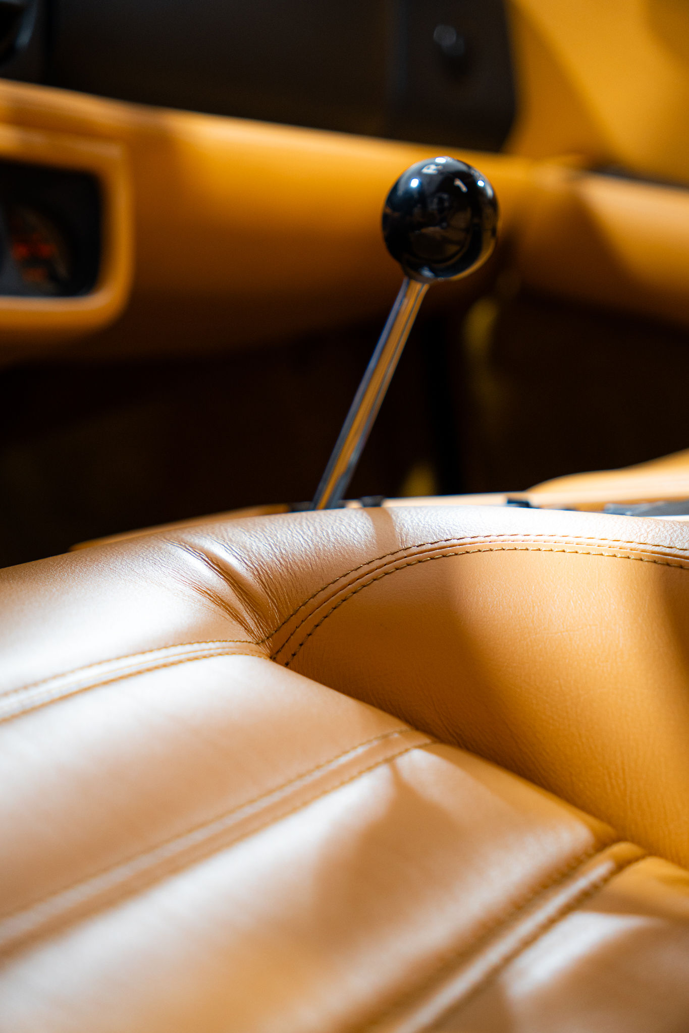 1994 Ferrari 512 TR Interior 131