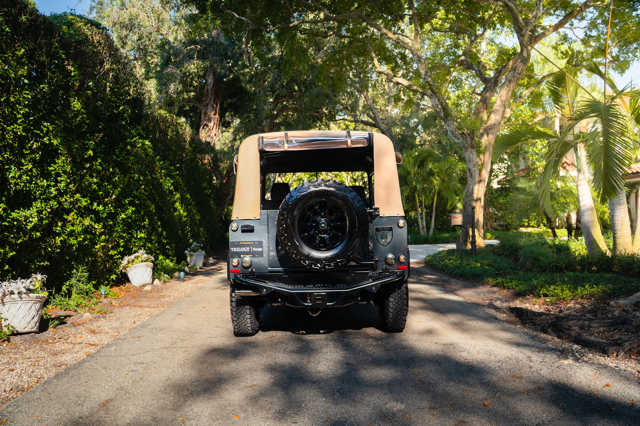1998 Land Rover Defender 90 City Black Edition Exterior 4