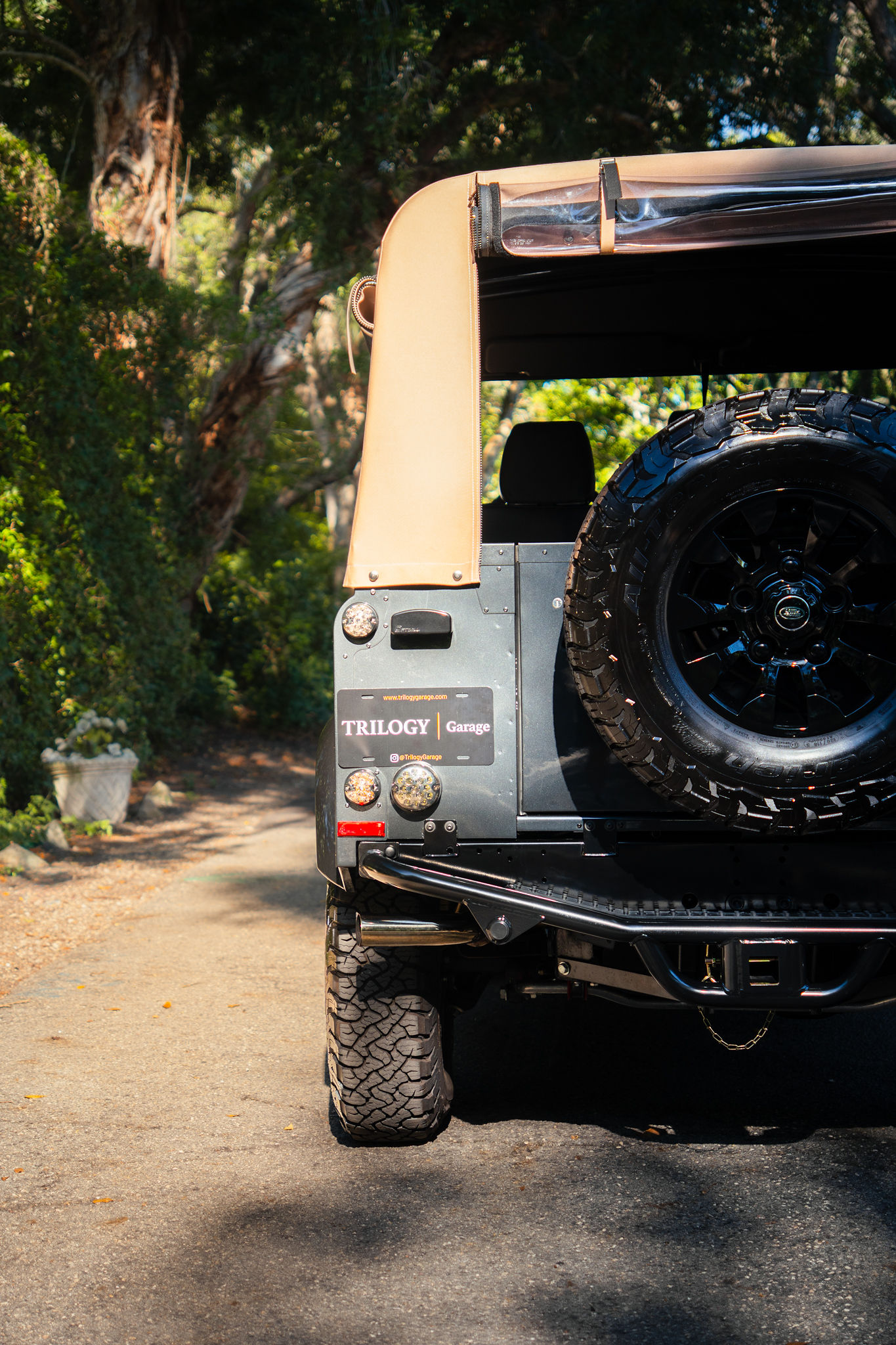 1998 Land Rover Defender 90 City Black Edition Exterior 5