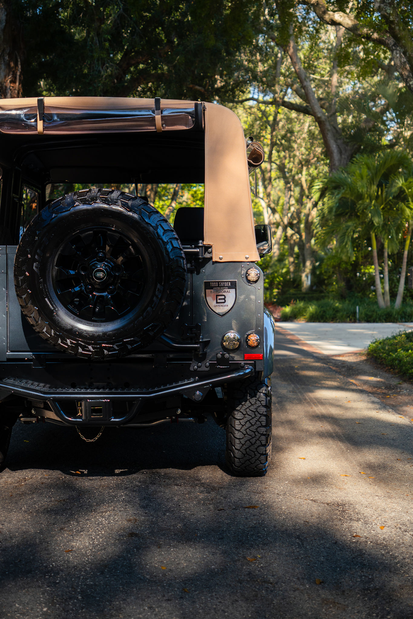 1998 Land Rover Defender 90 City Black Edition Exterior 6