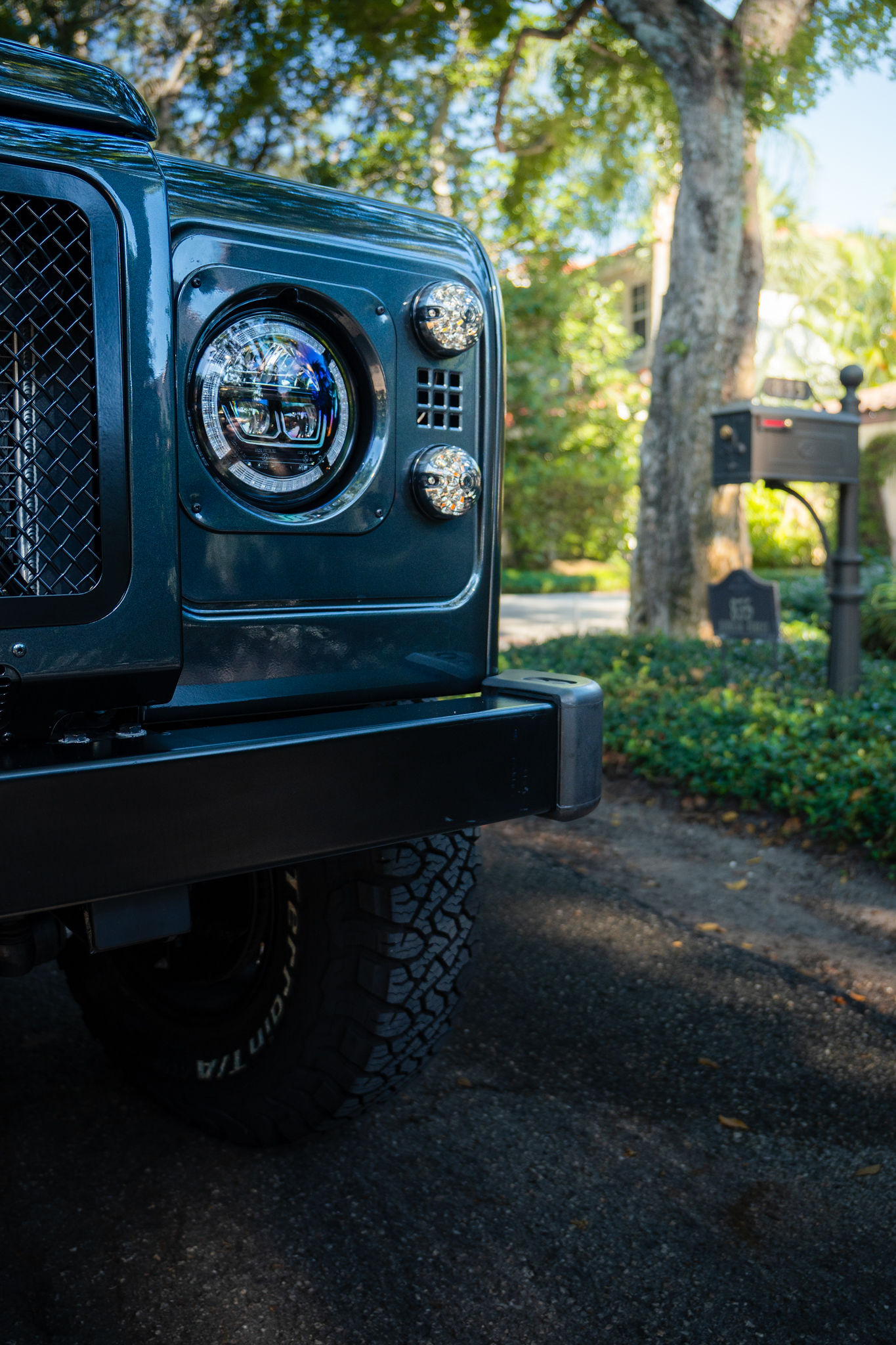 1998 Land Rover Defender 90 City Black Edition Exterior 21