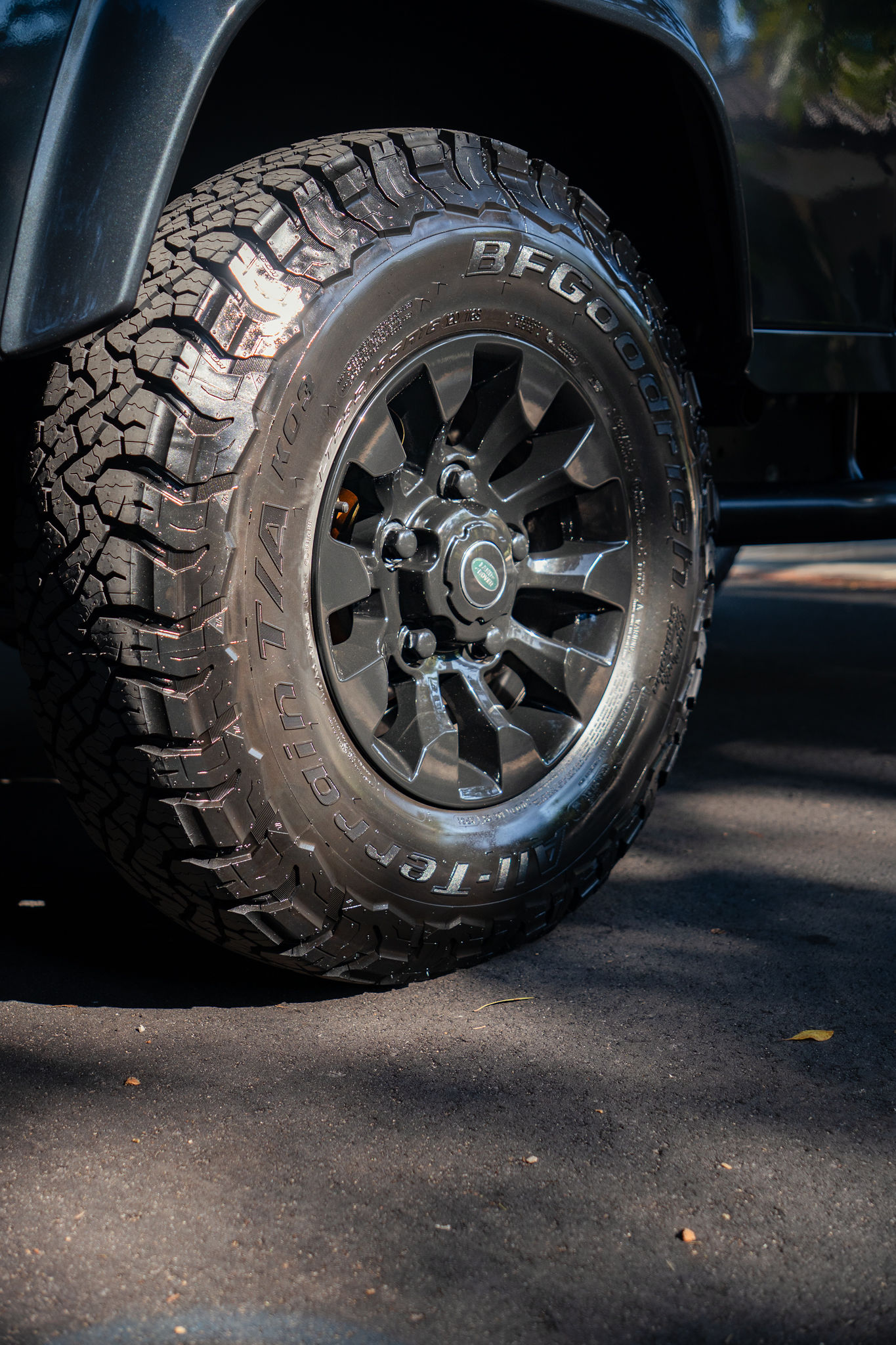 1998 Land Rover Defender 90 City Black Edition Exterior 43
