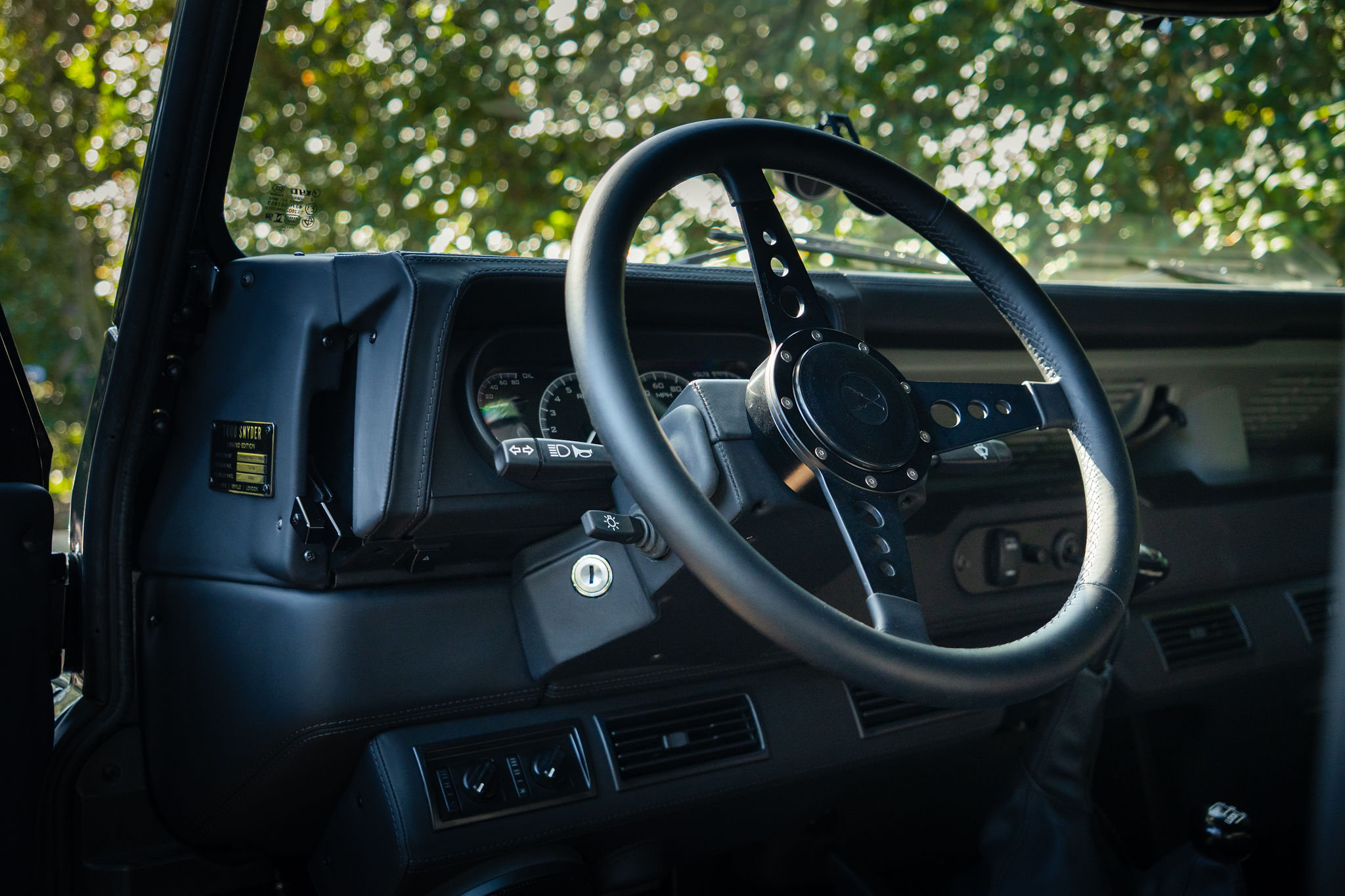 1998 Land Rover Defender 90 City Black Edition Exterior 54