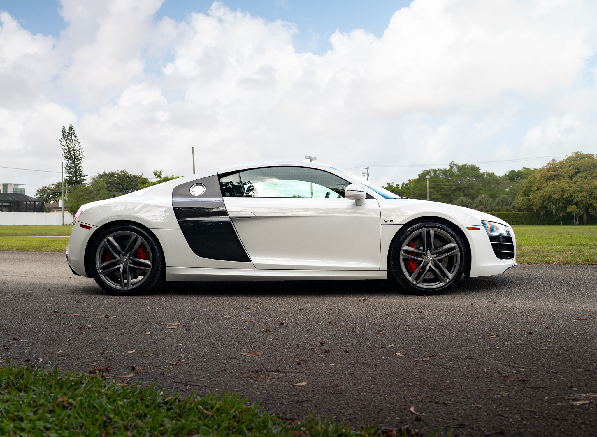 2012 Audi R8 V10 Exterior 6