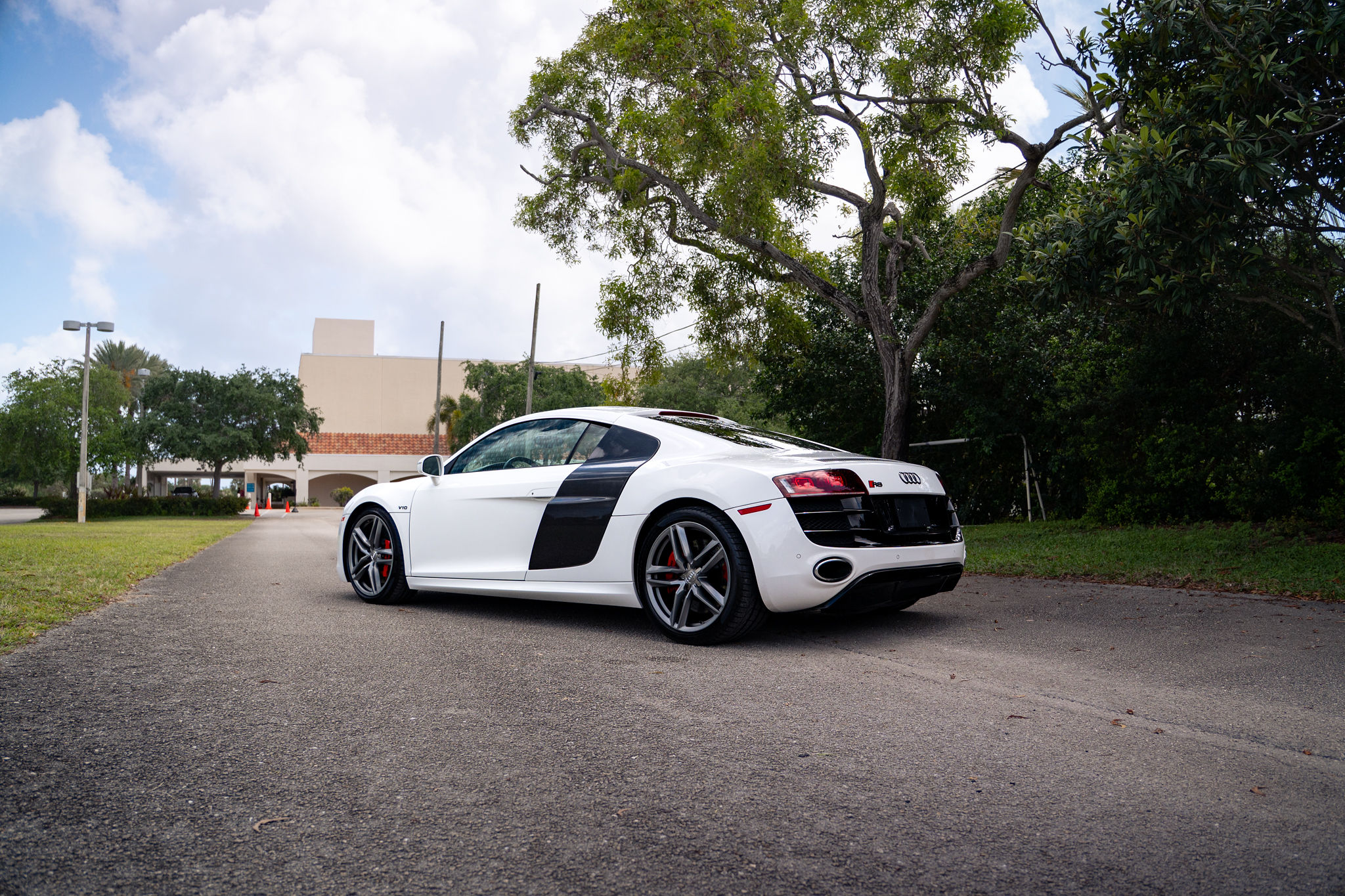 2012 Audi R8 V10 Exterior 18