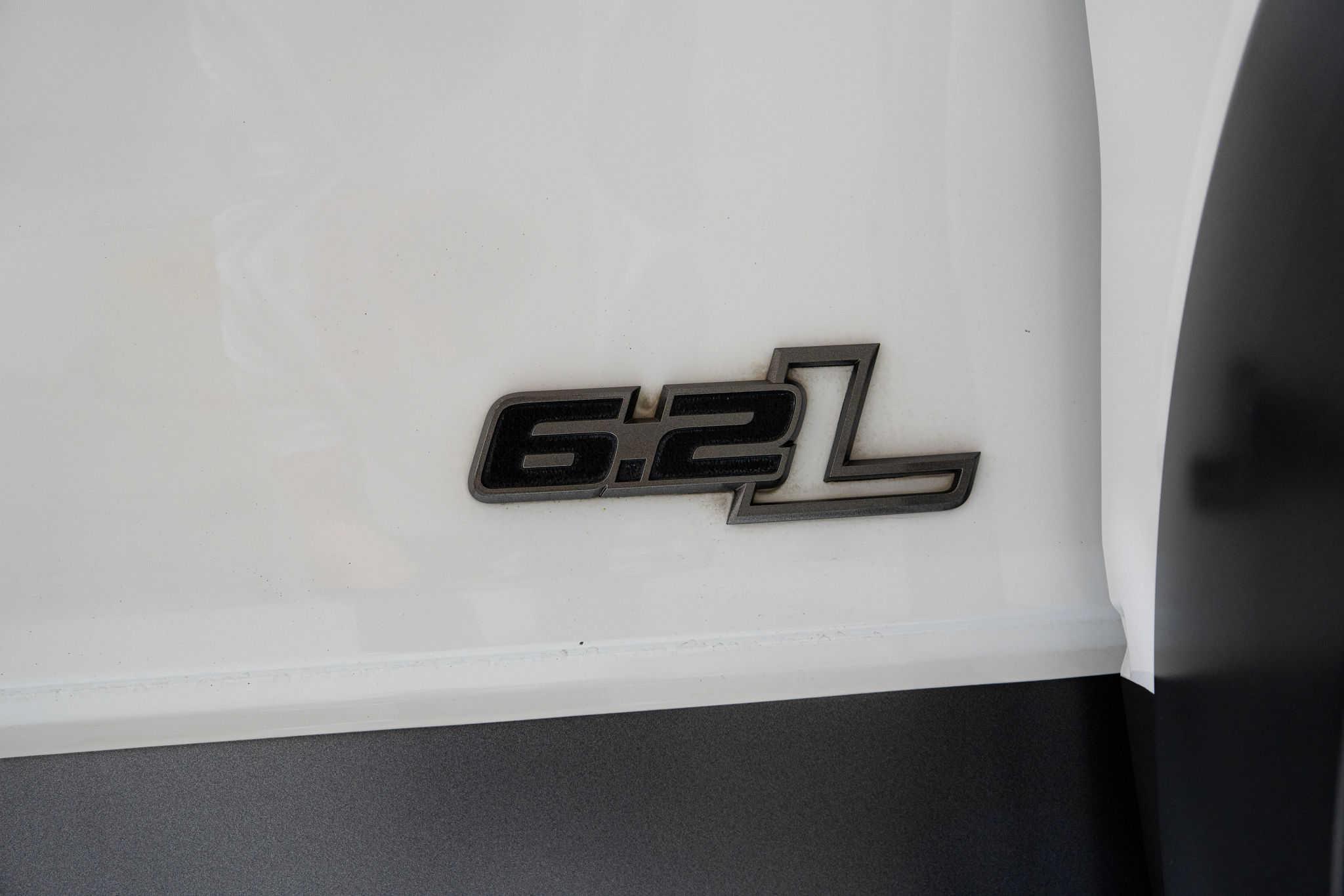 2014 Ford F-150 SVT Raptor Exterior 32