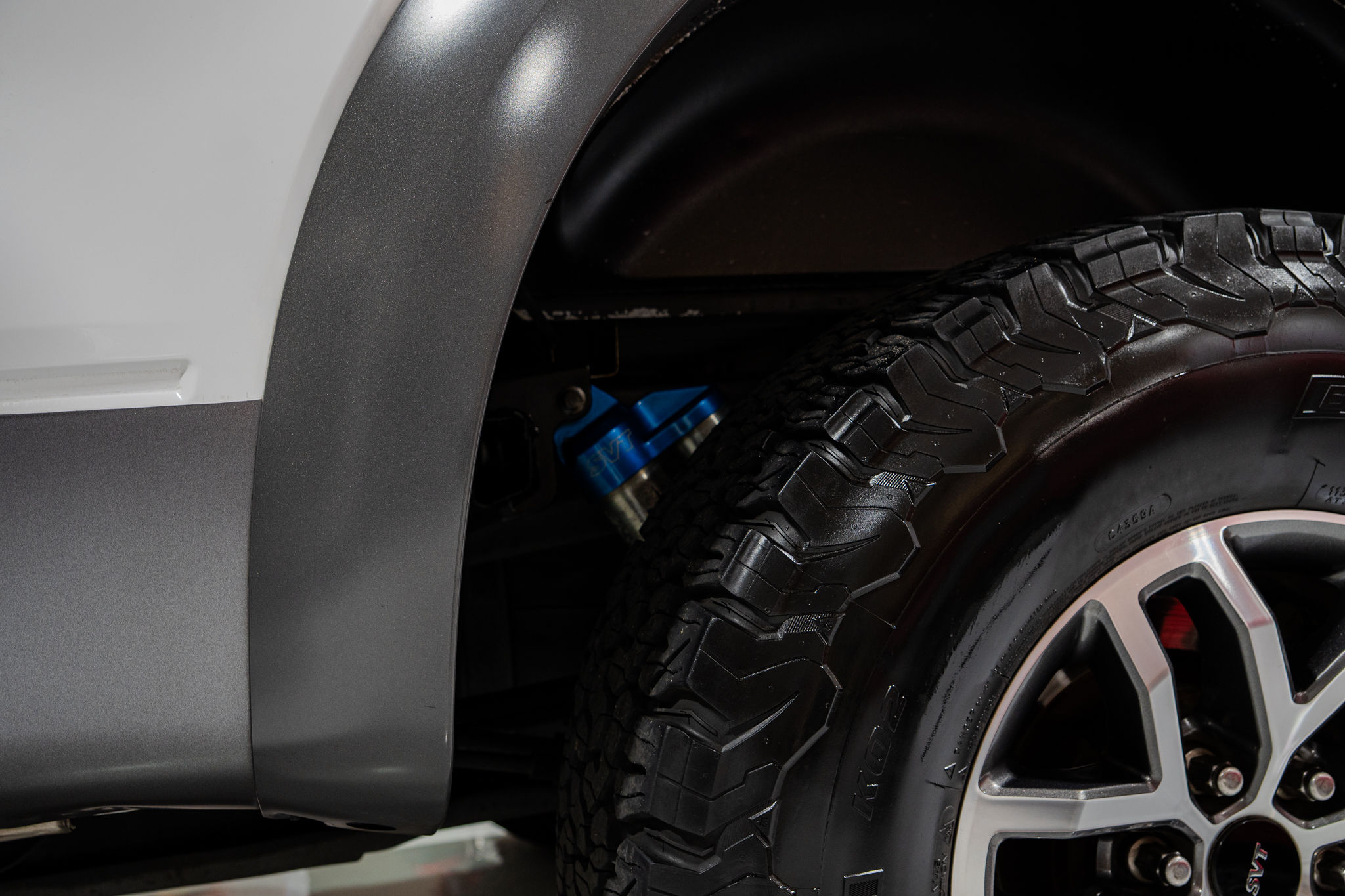 2014 Ford F-150 SVT Raptor Exterior 41