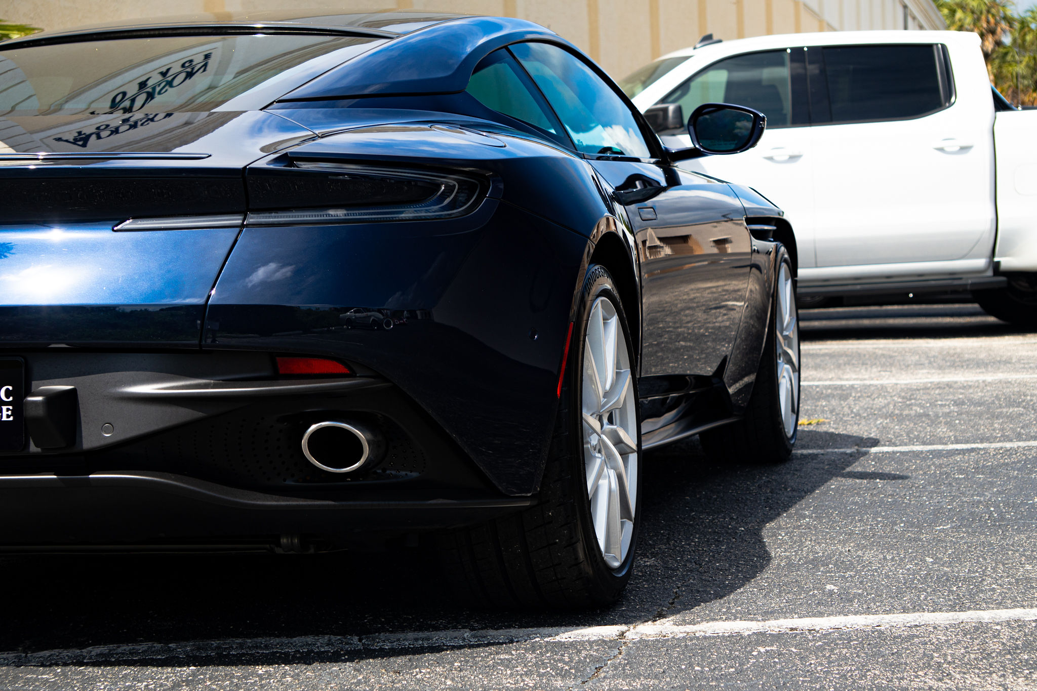 2018 Aston Martin DB11 V12 Exterior 14