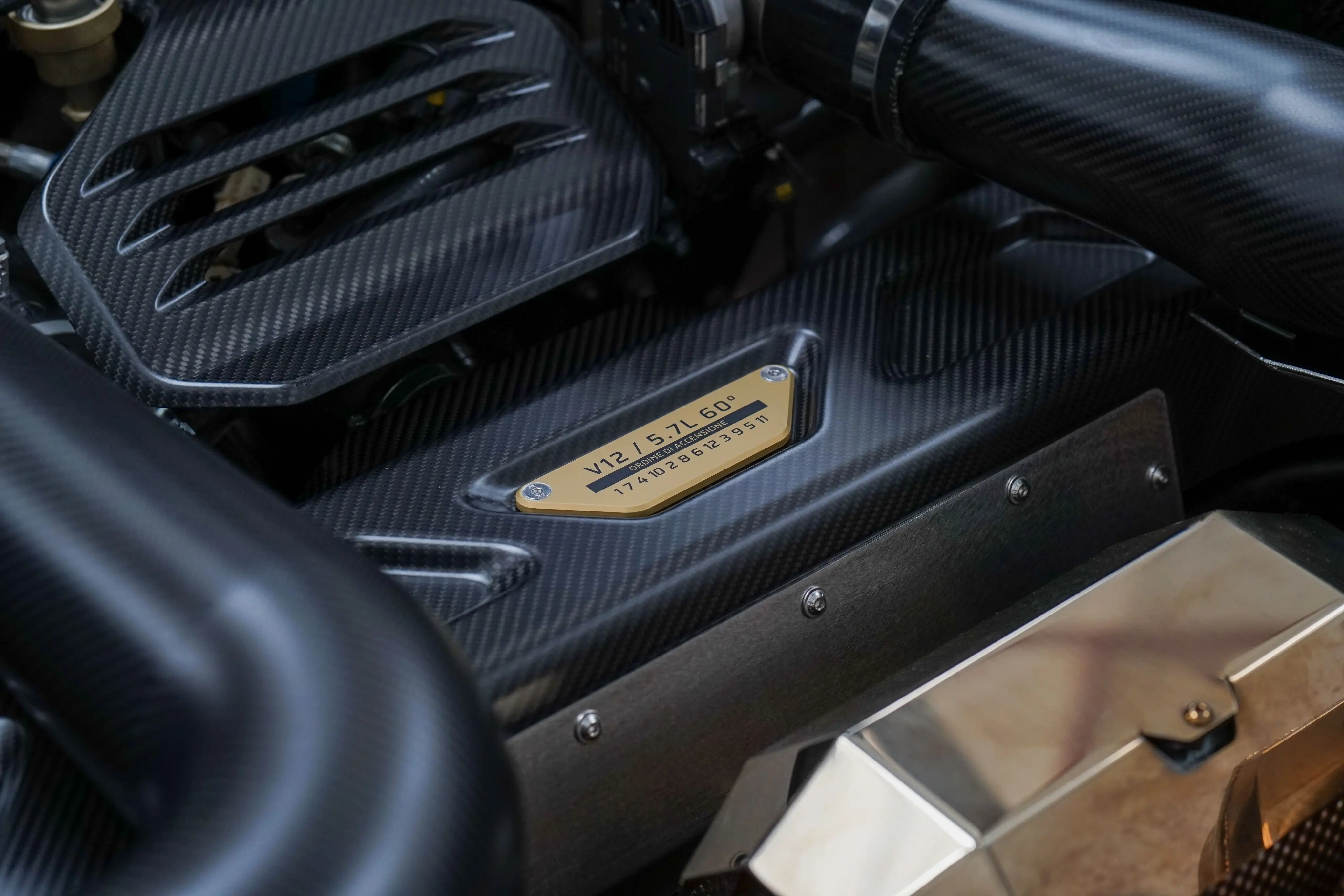 Eccentrica engine bay detail